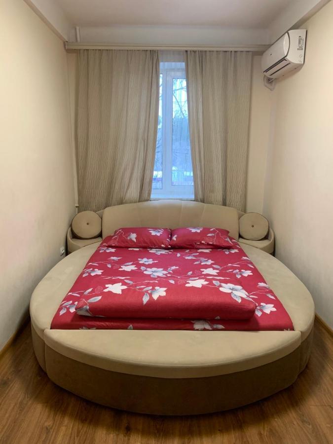 Apartments Печерск Kiev Exteriör bild